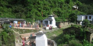 गरुड़गंगा,जहां की शिला घर में रखने पर,हर बाधा हो जाती है दूर