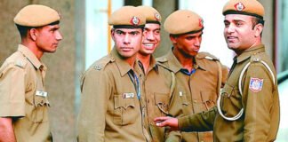 उत्तराखंड सचिवालय में कार्यरत होमगार्डों को मुख्यमंत्री त्रिवेन्द्र रावत का तोहफा ड्यूटी भत्ते के बकाए को दी स्वीकृति,सांइस सिटी देहरादन की स्थापना के लिये समितियों का गठन