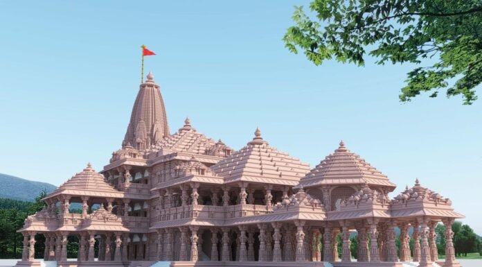 राज्यपाल बेबी रानी मौर्य एवं मुख्यमंत्री त्रिवेंद्र सिंह रावत ने अयोध्या में श्रीराम मंदिर निर्माण के लिए दी सहयोग राशि