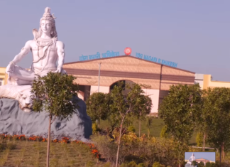 छुक-छुक पहाड़ चढ़ने को तैयार रेल,योगनगरी ऋषिकेश रेलवे स्टेशन से ट्रेनों का संचालन प्रारम्भ