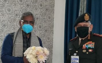 दिल्ली में मुख्यमंत्री त्रिवेंद रावत से मिल चीफ ऑफ डिफेंस स्टाफ बिपिन रावत जाना स्वास्थ्य का हाल