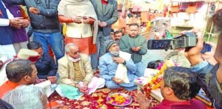 अयोध्या में राम मंदिर के लिए धन संग्रह अभियान की हरिद्वार से हुई शुरुआत,चंपत राय ने हर की पौड़ी पहुंच कर की मां गंगा की पूजा