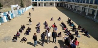 एनटीपीसी ने तपोवन राजकीय इंटर कॉलेज में विद्यार्थियों व ग्रामवासियों के लिए आयोजित किया चिकित्सा शिविर