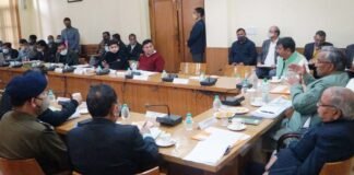 नैनीताल दौरे पर पहुंचे मुख्यमंत्री त्रिवेंद्र रावत ने स्वास्थ्य-शिक्षा,पर्यटन,महिला सशक्तिकरण और कला एवं संस्कृति सहित कई जनहित योजनाओं का किया शिलान्यास