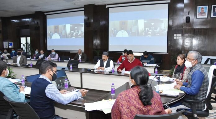 उत्तराखंड में पर्वतीय क्षेत्रों में पार्किंग,ब्रिज सेल बनाने,स्कूलों में आधारभूत सुविधाओं और आंगनबाड़ी भवनों के निर्माण में तेजी से होगा काम