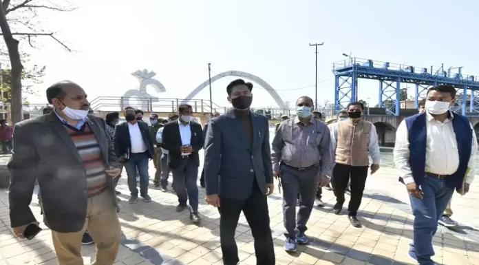 मेलाधिकारी दीपक रावत ने लिया महाकुम्भ की व्यवस्थाओं की तैयारियों का जायजा,25 मार्च तक पूरा होगा पुनर्नवीनकीरण का कार्य