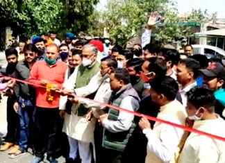 उत्तराखंड के पूर्व सीएम त्रिवेंद्र सिंह रावत ने डोईवाला के कुडका वाला रोड का नाम अमर शहीद अवंती बाई लोधी के नाम पर रखा