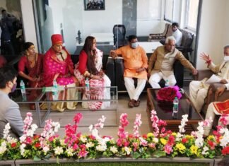 हरिद्वार पहुंचे मुख्यमंत्री रावत,कहा कुम्भ के आगामी शाही स्नानों को सकुशल सम्पन्न कराना हम सभी की जिम्मेदारी