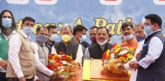 विश्व वानिकी दिवस पर रामनगर पहुंचे सीएम रावत कहा,राज्य में वन संरक्षण एवं संवर्धन में महिलाओं की होगी सीधी भागीदारी,मिलेंगे रोजगार के अवसर