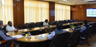 मुख्यमंत्री तीरथ रावत ने अधिकारियों को दिए निर्देश,कोविड पर प्रभावी नियंत्रण के लिए जन जागरूकता पर दें विशेष ध्यान