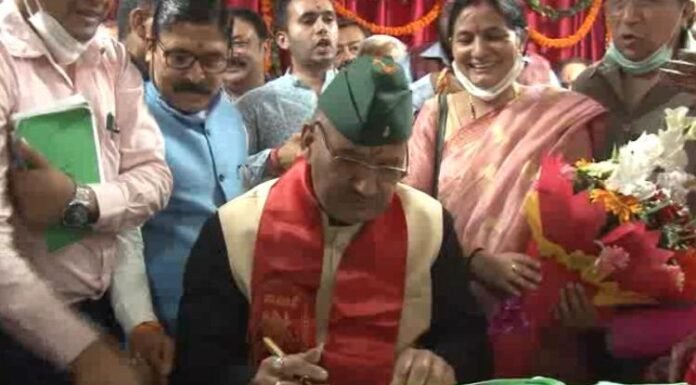 कैबिनेट मंत्री,गणेश जोशी ने विधानसभा में विधिवत संभाला कार्यभार