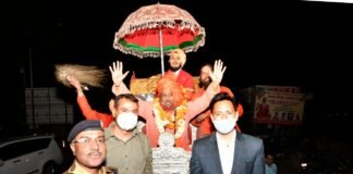 हरिद्वार कुंभ-जूना,अग्नि और किन्नर अखाड़े का कुंभ में प्रवेश,प्रशासन और शहरवासियों ने किया भव्य स्वागत