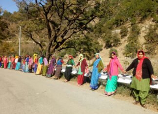 नंदप्रयाग-घाट मोटर मार्ग होगा डेढ़ लेन का,मुख्यमंत्री ने पूरी की नंदप्रयाग घाट क्षेत्र के ग्रामीणों की मुराद