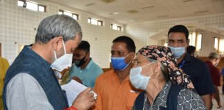जनता दर्शन हॉल में मुख्यमंत्री तीरथ रावत ने सुनीं जनता की समस्याएं,कहां जनसमस्याओं का समाधान सरकार की सर्वोच्च प्राथमिकता