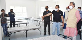 देहरादून में जल्द तैयार होगा 500 बेड का कोविड सेंटर,सीएम रावत ने देहरादून में बनाये गये कोविड केयर सेंटर का किया औचक निरीक्षण