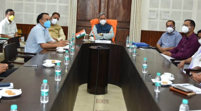 मुख्यमंत्री तीरथ रावत ने निजी अस्पतालों के प्रबंधन के साथ की बैठक,कहां एकजुट कोशिशों से जीतेंगे कोविड से लड़ाई