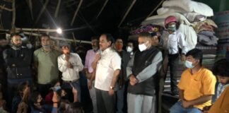 सैनिक कल्याण मंत्री गणेश जोशी और वन मंत्री हरक सिंह रावत के आश्वासन के बाद उपनल कर्मचारियों के वापस ली हड़ताल