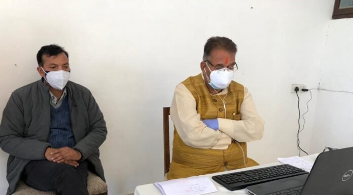 कैबिनेट मंत्री गणेश जोशी ने मसूरी में कोविड चिकित्सा व्यवस्थाओं की मॉनिटरिंग के लिए की वर्चुअल समीक्षा