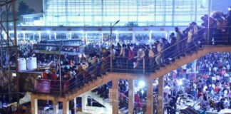 लॉकडाउन का डर फिर पलायन करने लगे है प्रवासी मजदूर,पीएम मोदी का राज्यों से आग्रह,श्रमिकों का भरोसा जगाए रखें,उनसे आग्रह करें कि वो जहां हैं,वहीं रहें