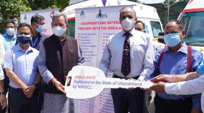 मुख्यमंत्री ने जनता को समर्पित की दो लाइफ सपोर्ट एंबुलेंस,नेशनल हाईवे एंड इंफ्रास्ट्रक्चर डेवलपमेंट कारपोरेशन लिमिटेड की ओर से चमोली और उत्तरकाशी जनपदों में देंगी सेवाएं देंगी