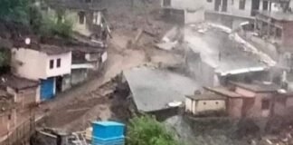 देवप्रयाग में बादल फटने से भारी तबाही,आई टी आई देवप्रयाग सहित कई भवन जमींदोज