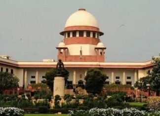 सुप्रीम कोर्ट ने केन्द्र व राज्य सरकारों से कहा,कोरोना की दूसरी लहर की तीव्रता को देखते हुए जनहित में लॉकडाउन लगाने पर करें विचार!