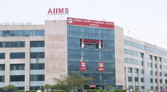 कोविड संक्रमण से स्वस्थ होने वाले गम्भीर रोगियों के लिए उपचार के बाद भी कुछ नियमों का पालन करना बेहद जरूरी,जाने एम्स ऋषिकेश के विशेषज्ञों की यह राय