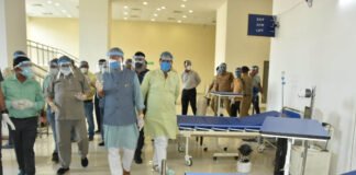 मुख्यमंत्री तीरथ रावत ने किया रायपुर स्थित कोविड केयर सेंटर और ऋषिकेश में निर्माणाधीन 500 बेड के कोविड अस्पताल का निरीक्षण