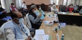 पिथौरागढ़ में पहुंचे मुख्यमंत्री तीरथ रावत ने अधिकारियों को दिए निर्देश,कोरोना संक्रमण की रोकथाम हेतु अधिक से अधिक सैम्पलिंग बढ़ाएं