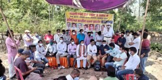 ऋषिकेश में नेपाली फार्म तिराहे पर टोल प्लाजा बनाने के विरोध ग्राम प्रधान संगठनों शुरू किया अनिश्चितकालीन धरना