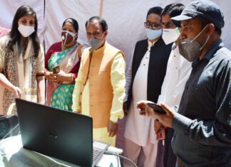 चमोली जिला चिकित्सालय में लगा ऑक्सीजन जनरेशन प्लांट, मुख्यमंत्री तीरथ रावत वर्चुअल माध्यम से किया उद्घाटन