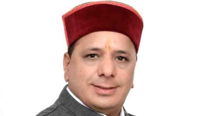 घटिया दर्जे की राजनीति कर रही हैं ‘आप’ मनवीर चौहान