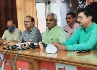 कांग्रेस के हरिद्वार में उपवास पर भाजपा का कटाक्ष,उपवास नौटंकी,लोकतंत्र पर धब्बा लगाने के लिए देश से माफ़ी मांगे कांग्रेस