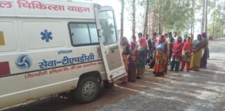 भिलंगना ब्लाक के दूरस्थ गांव दोणी पल्ली में टीएचडीसी एवं समाजिक संस्था रिवाज ने ग्रामीणों को प्रदान किए मास्क,सेनिटाइजर एव जीवन रक्षक दवाइयां