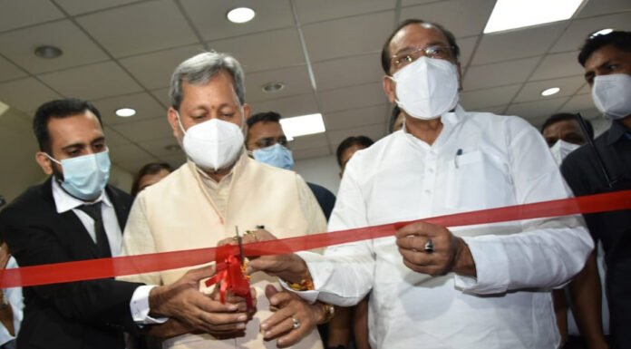 उत्तराखंड के दूरगामी क्षेत्रों में रहने वाले बुजुर्गों को मिलेगा सरकारी योजनाओं का लाभ,हेल्पलाईन एल्डरलाईन का सीएम रावत ने किया शुभारंभ