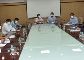 केन्द्रीय रेल मंत्री पीयूष गोयल से मिले मुख्यमंत्री तीरथ रावत,दिल्ली-रामनगर कार्बेट इको ट्रेन को मिली सैद्धान्तिक मंजूरी