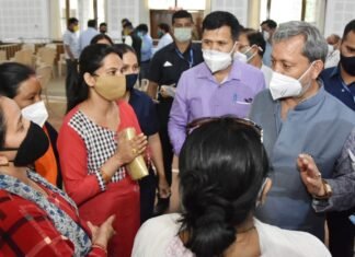 मुख्यमंत्री तीरथ रावत ने सुनीं जनता की समस्याएं,जन समस्याओं का समाधान सरकार की पहली प्राथमिकता