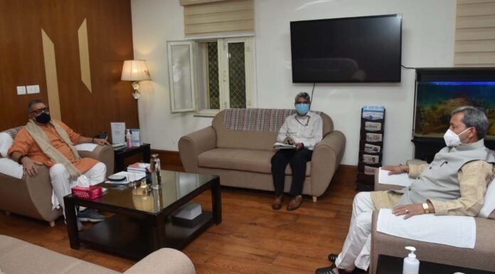 मुख्यमंत्री तीरथ रावत ने दिल्ली में कई केंद्रीय मंत्रियों से की भेंट,एम्स में भर्ती केंद्रीय शिक्षा मंत्री डा.रमेश पोखरियाल निशंक से भी की मुलाकात