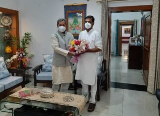 मुख्यमंत्री तीरथ सिंह रावत ने दिल्ली में केन्द्रीय विद्युत और नवीन एवं नवीकरणीय ऊर्जा राज्यमंत्री आर.के.सिंह से कि भेंट,कई विकास परियोजनाओं पर की चर्चा