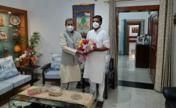 मुख्यमंत्री तीरथ सिंह रावत ने दिल्ली में केन्द्रीय विद्युत और नवीन एवं नवीकरणीय ऊर्जा राज्यमंत्री आर.के.सिंह से कि भेंट,कई विकास परियोजनाओं पर की चर्चा