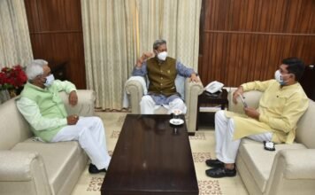 उत्तराखंड में जल्द बाजार खोलने पर विचार कर सकती है सरकार,भाजपा प्रदेश अध्यक्ष बाजार खोलने की मांग को लेकर सीएम से मिले