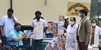 उत्तराखंड में हंस फाउंडेशन की सेवाओं को भूतपूर्व सैनिकों का सैल्यूट,कोरोना संक्रमण के बचाव के लिए चमोली के थाराली ब्लॉक के सीमांत गांव तक पहुंचाई कोरोना रक्षक सामाग्री