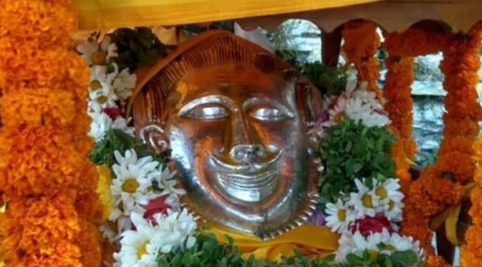 श्री बदरीनाथ धाम के क्षेत्रपाल श्री घंटाकर्ण महाराज जी मंदिर के कपाट खुले