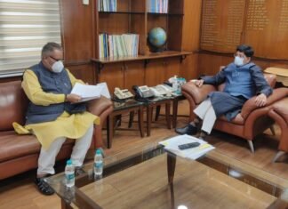 हरिद्वार में ‘इनलैण्ड कंटेनर डीपो’ की स्थापना की मांग को लेकर केन्द्रीय मंत्री पीयूष गोयल से मिले गणेश जोशी