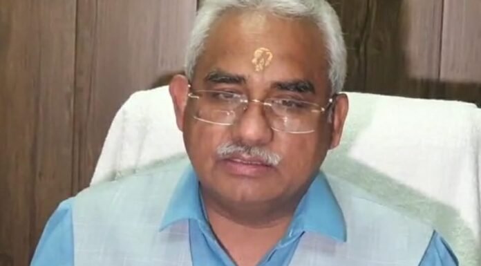 मुख्यमंत्री तीरथ रावत के चुनाव लड़ने में कोई संवैधानिक संकट नहीं,सीएम चुनाव लड़ेंगे और भारी मतों से से जीतेंगे:कौशिक