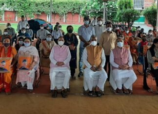 पूर्व मुख्यमंत्री त्रिवेंद्र रावत ने आशा और आंगनबाड़ी कार्यकत्रियों को किया सम्मानित