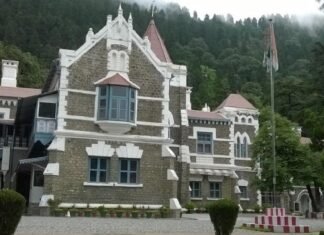 चारधाम यात्रा पर आगामी 18 अगस्त तक लगी रोक