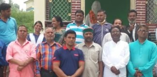 घनसाली में राजकीय इंटर कॉलेज अखोड़ी में राज्य आंदोलनकारी इंद्रमणि बडोनी की पुण्यतिथि पर दी गई श्रद्धांजलि