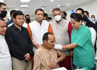 देहरादून में स्पूतनिक-वी टीका लगना हुआ शुरू,सीएम पुष्कर धामी ने किया शुभारंभ