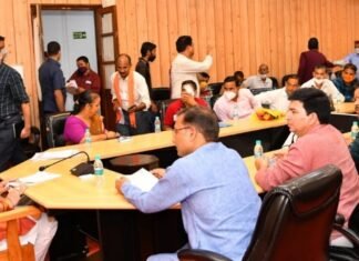 देवस्थानम बोर्ड को लेकर सीएम पुष्कर धामी का बड़ा बयान,तीर्थ पुरोहितों,हक हकूक धारियों और पण्डा समाज का अहित नहीं होने देंगे